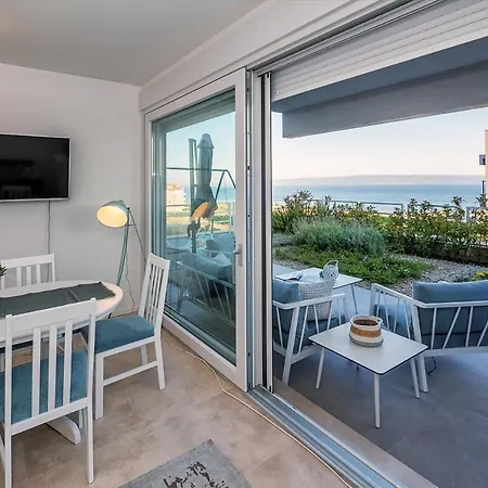 Sea View With Garden Joshua Apartment Split