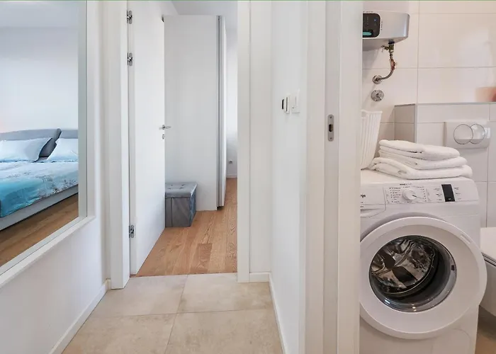 Apartamento Sea View With Garden Joshua Split